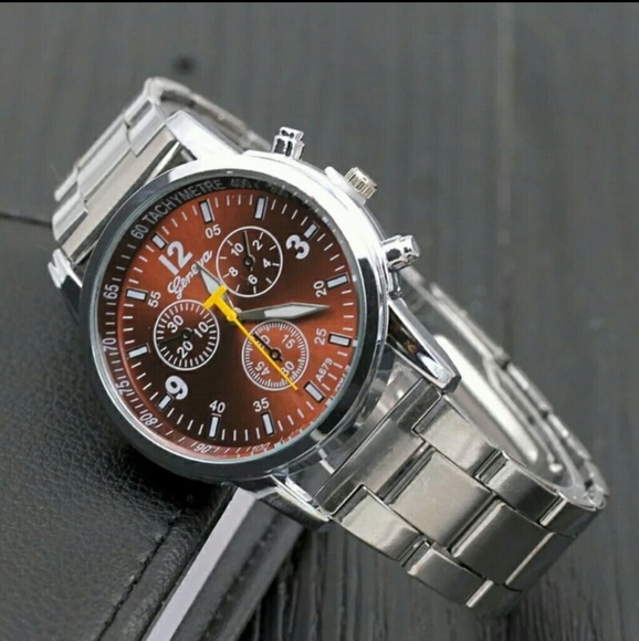 Other - NWT MEN'S STAINLESS STEEL QUARTZ WATCH